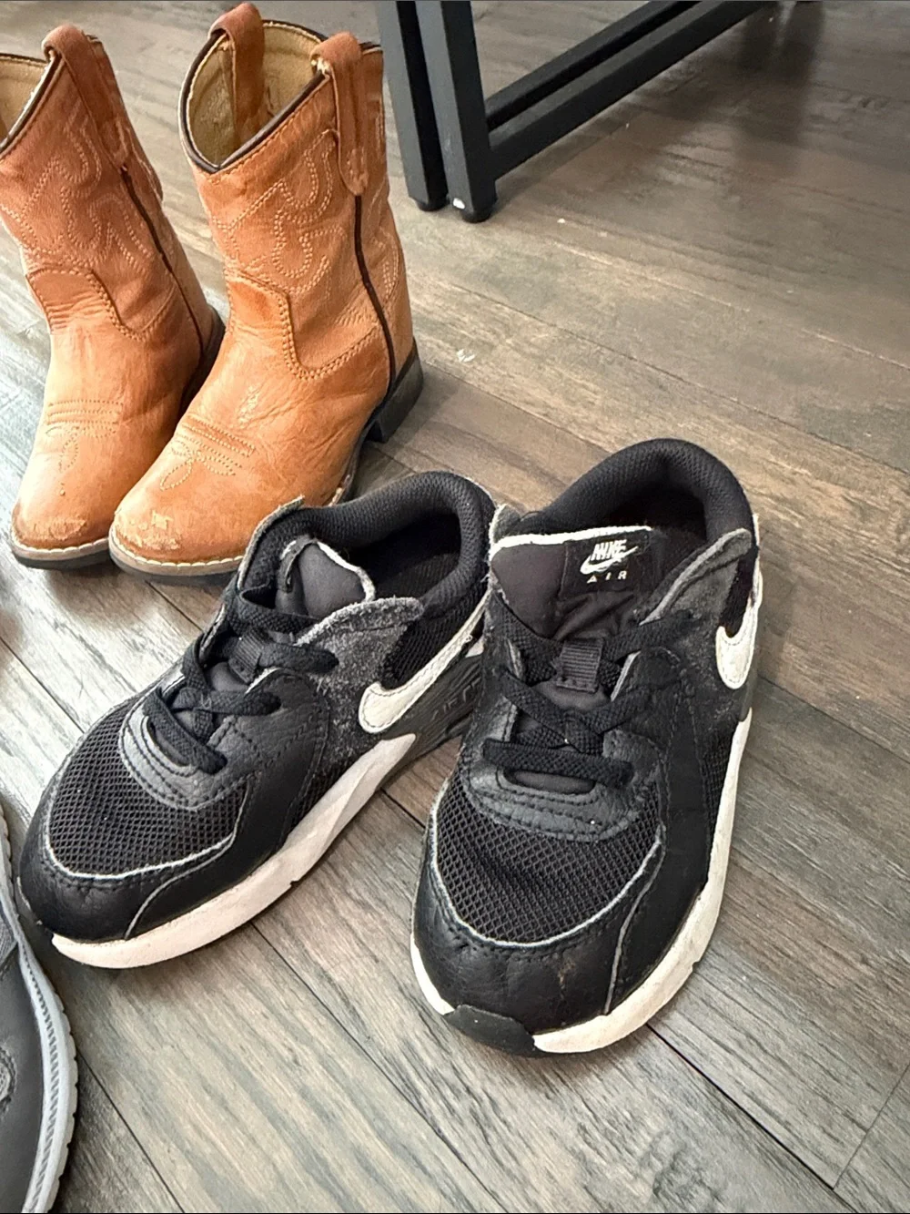 Bundle of Boys shoes lot of 6 pairs